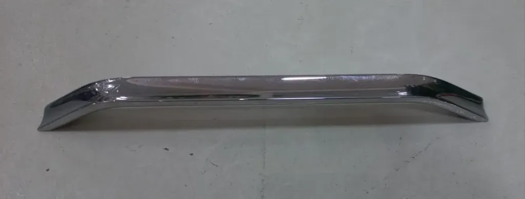 372.09.224 CHROME FURNITURE HANDLE