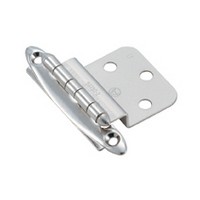 Self- closing overlay hinge