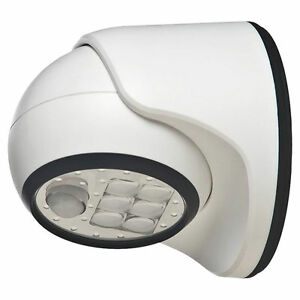 Porchlite Bat Op Led Wht