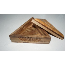 Hand Craft Triangle Box