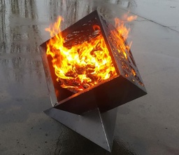 CUBE OUTDOOR FIRE PIT