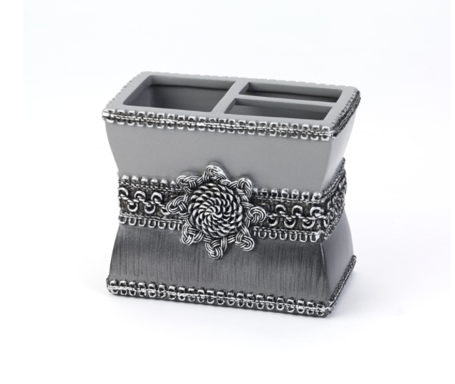 TOOTHBRUSH HOLDER BRAID.