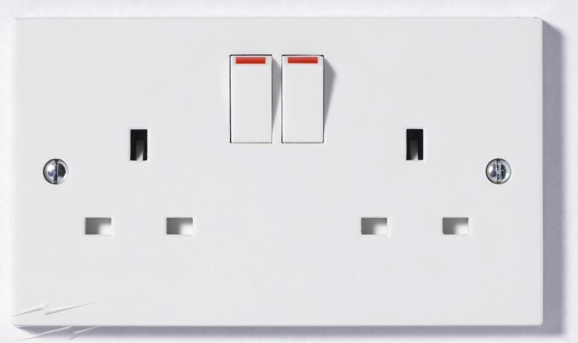 England Socket And Switch 2Gang
