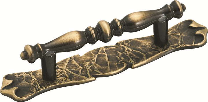 center antique English cabinet Pull